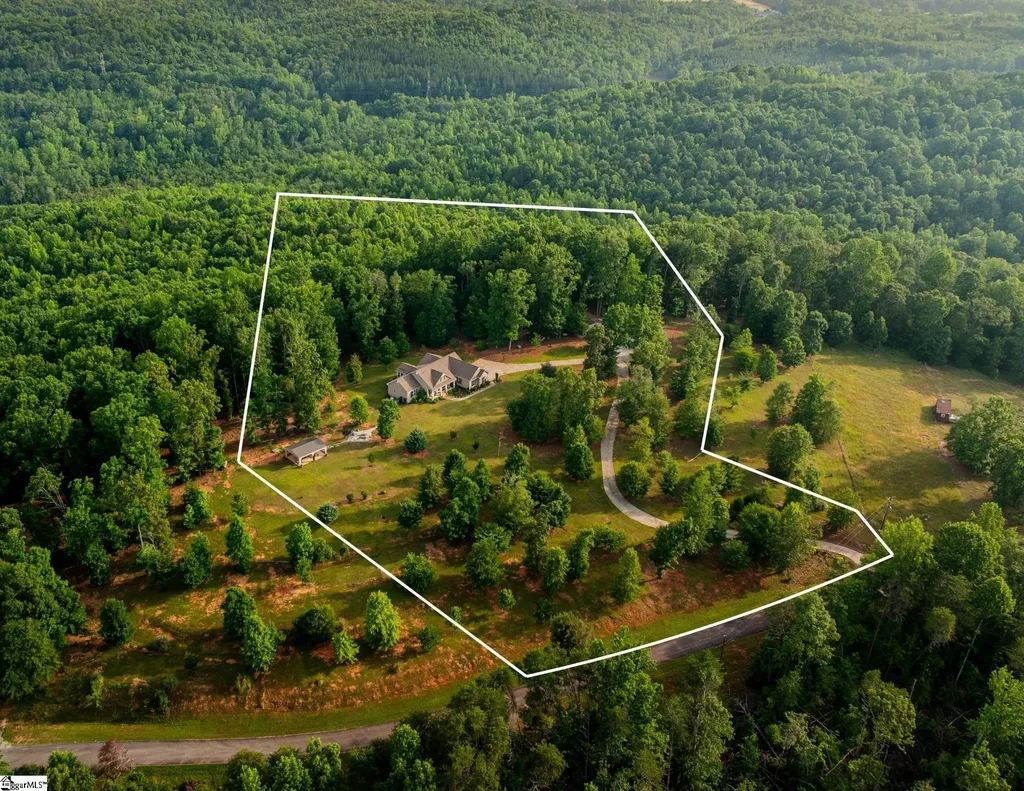 54 Woodall Road, Greenville