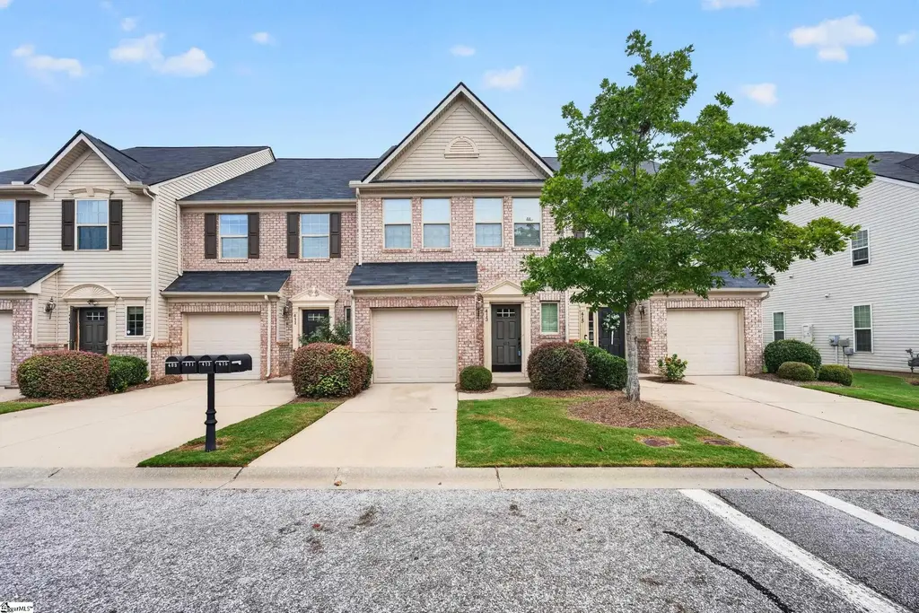 413 Christiane Way, Greenville