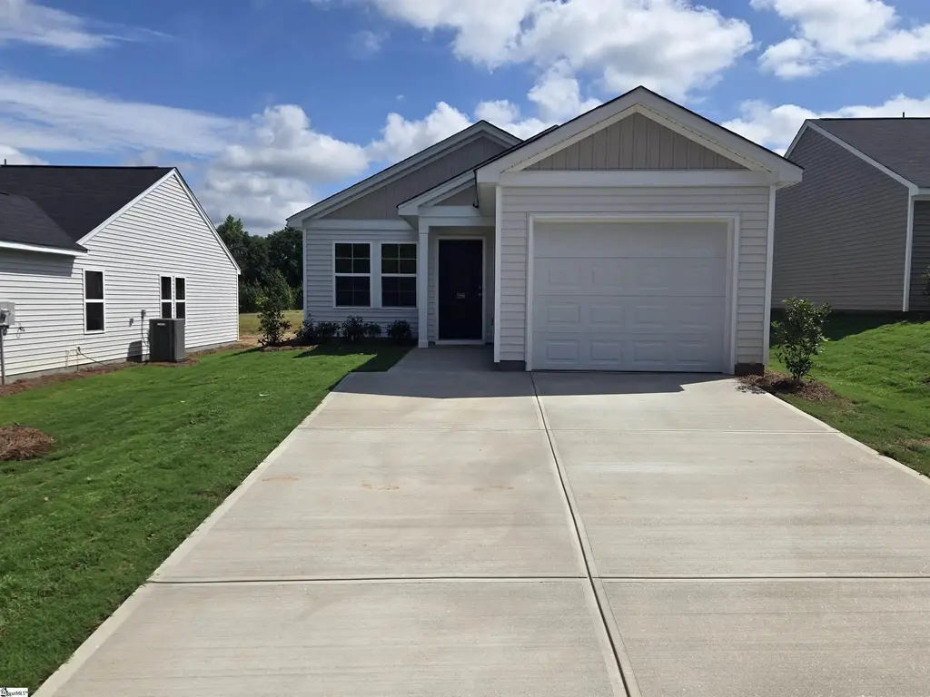 186 Cloverfield Lane, Spartanburg