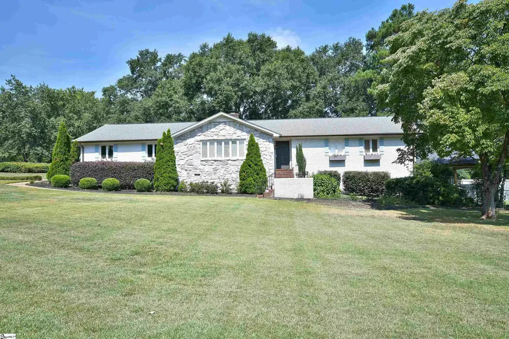 3001 River Road, Piedmont