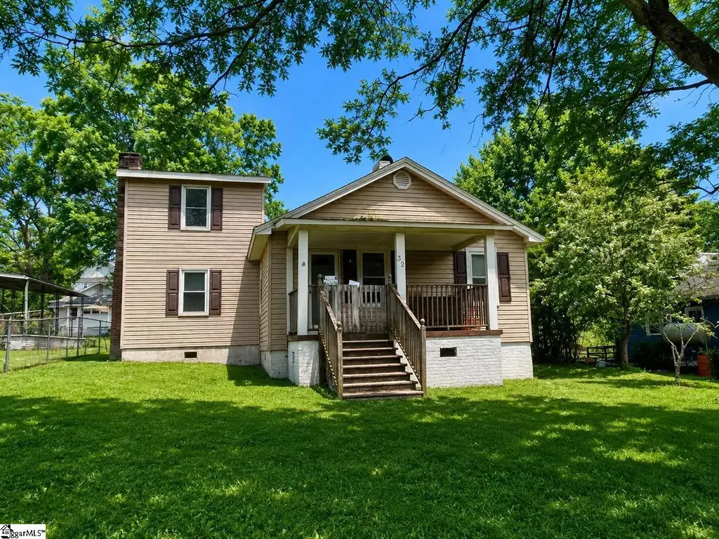 32 School Street, Enoree
