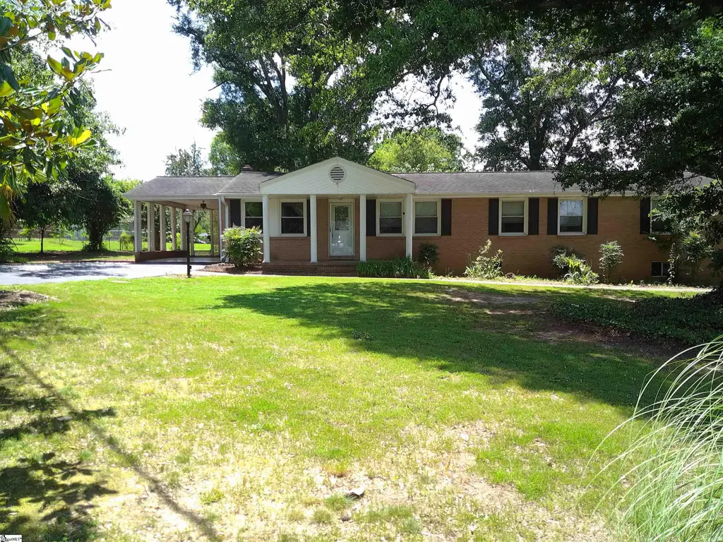 204 Sycamore Drive, Mauldin