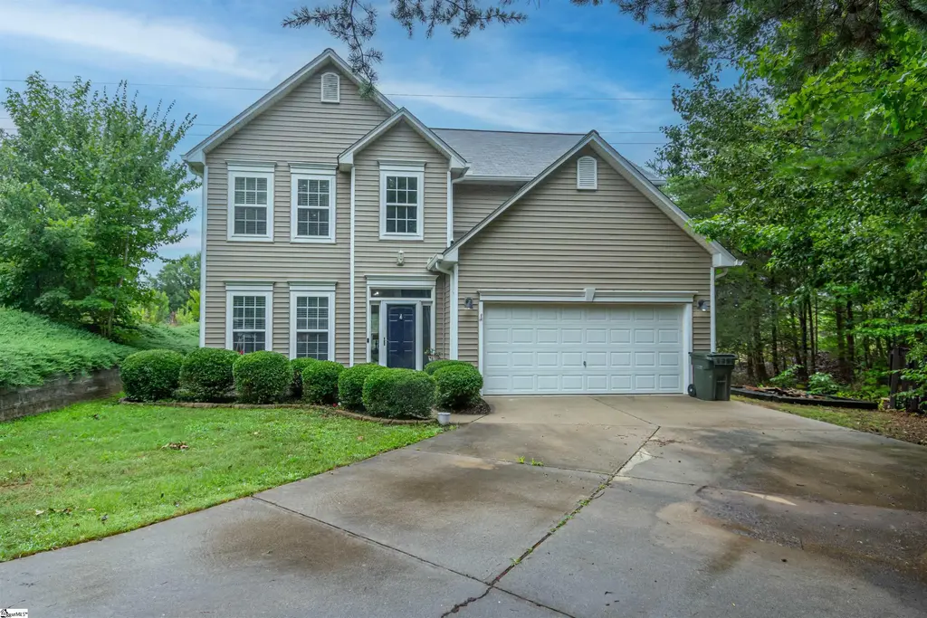 9 Scofield Court, Greer