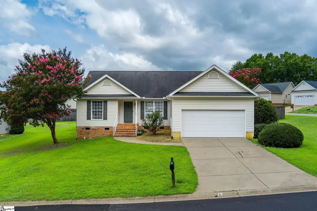 500 Lake Lennox Drive, Simpsonville