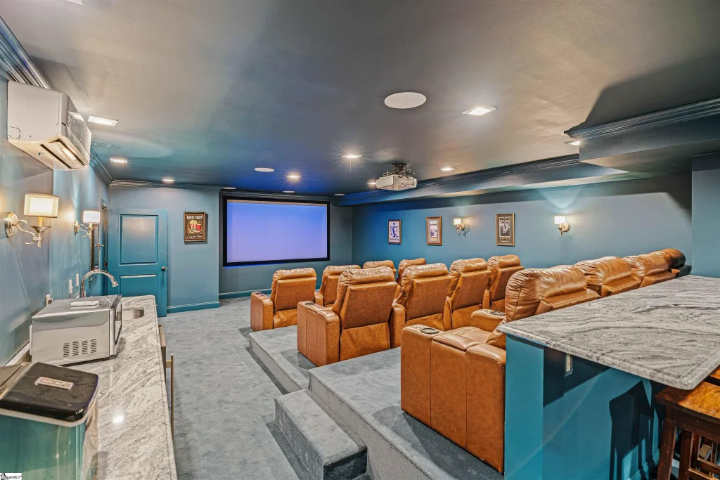 121 Ramsford Lane, Simpsonville