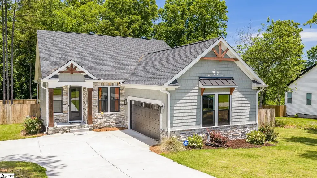 125 Carpenter Road, Anderson
