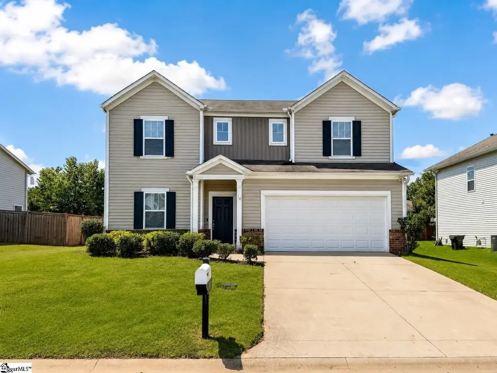 18 Larson Drive, Simpsonville