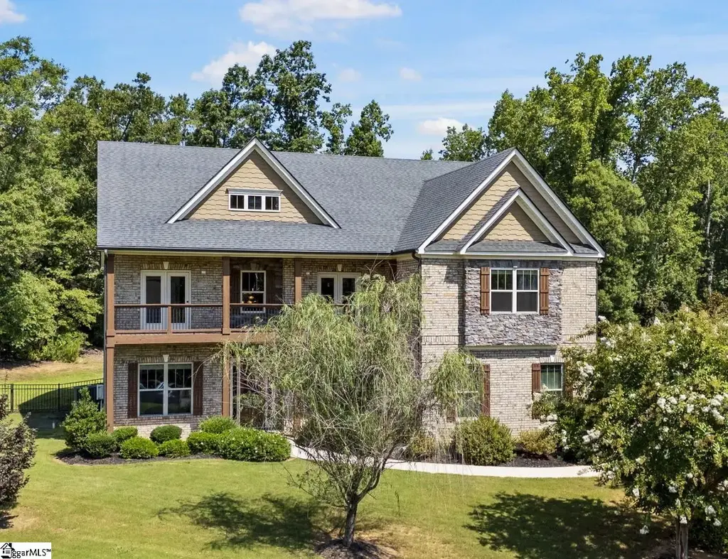239 Tuxedo Lane, Greer