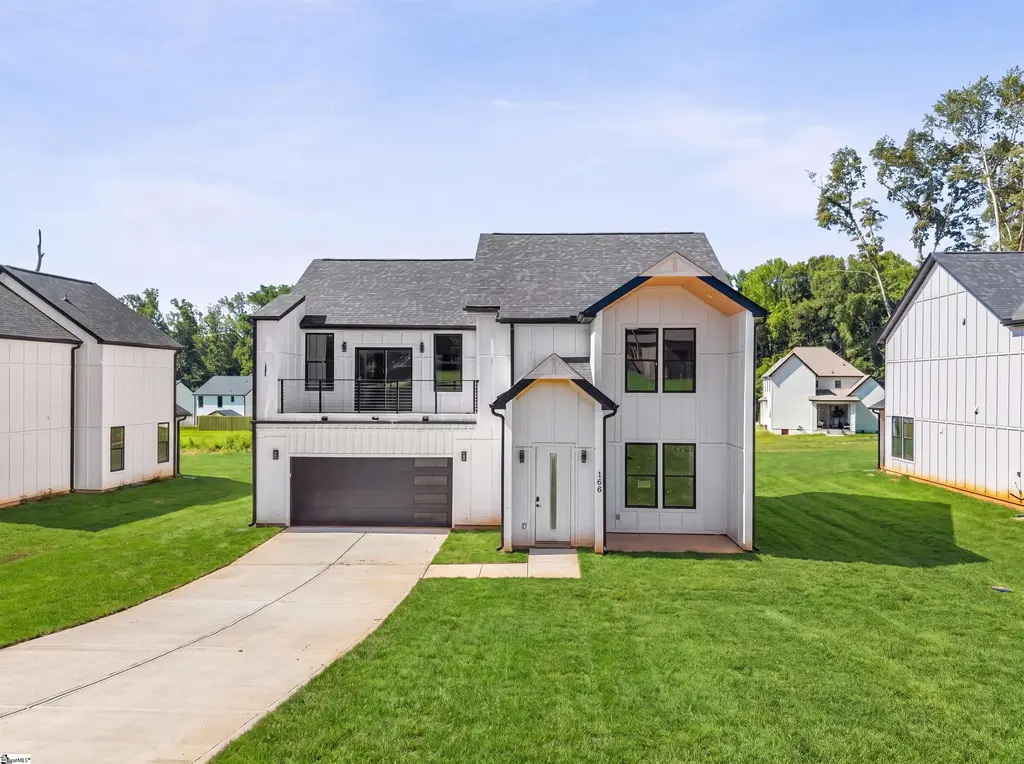 166 Buncombe Street, Woodruff