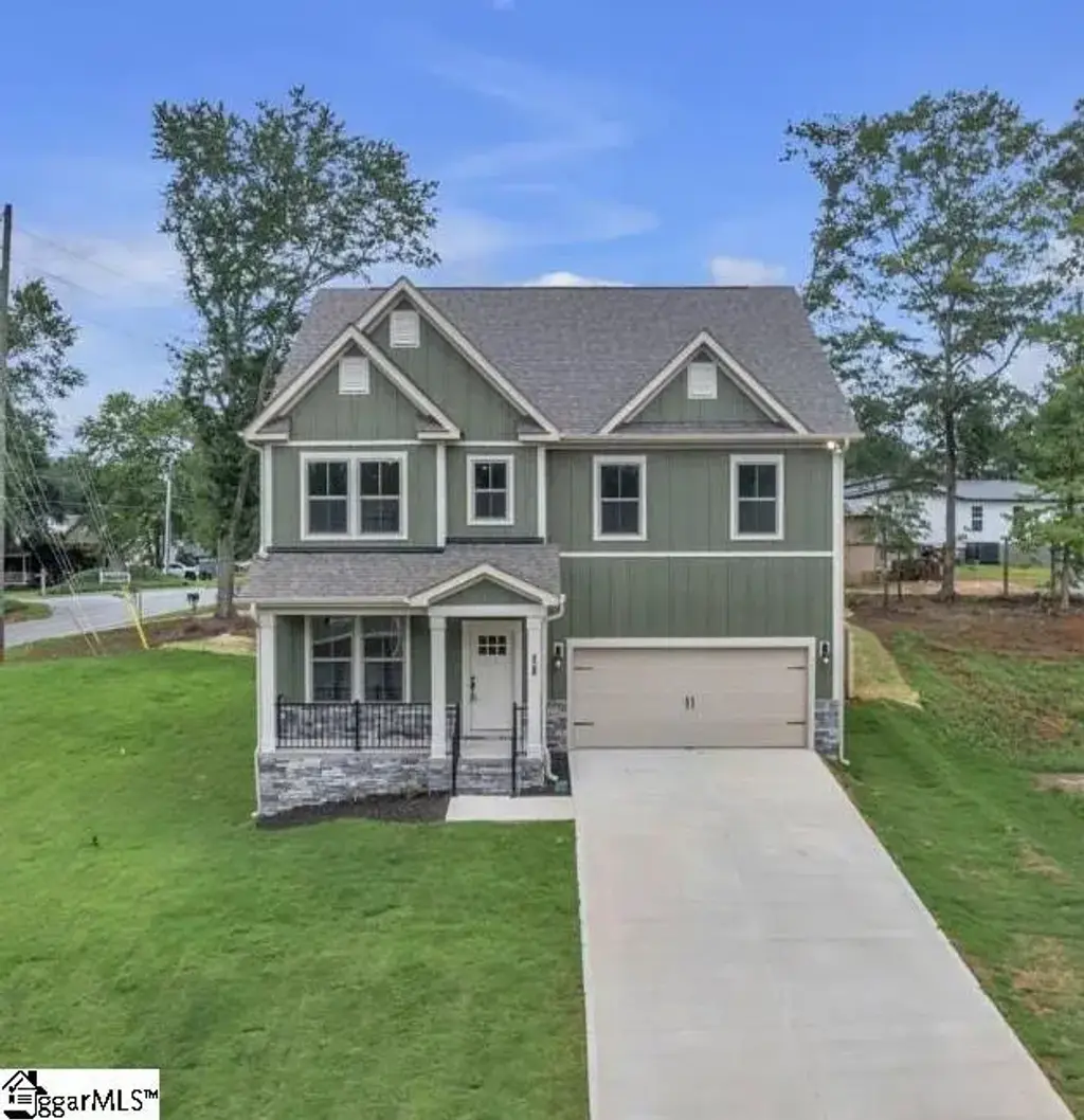 428 Wildflower Road, Easley