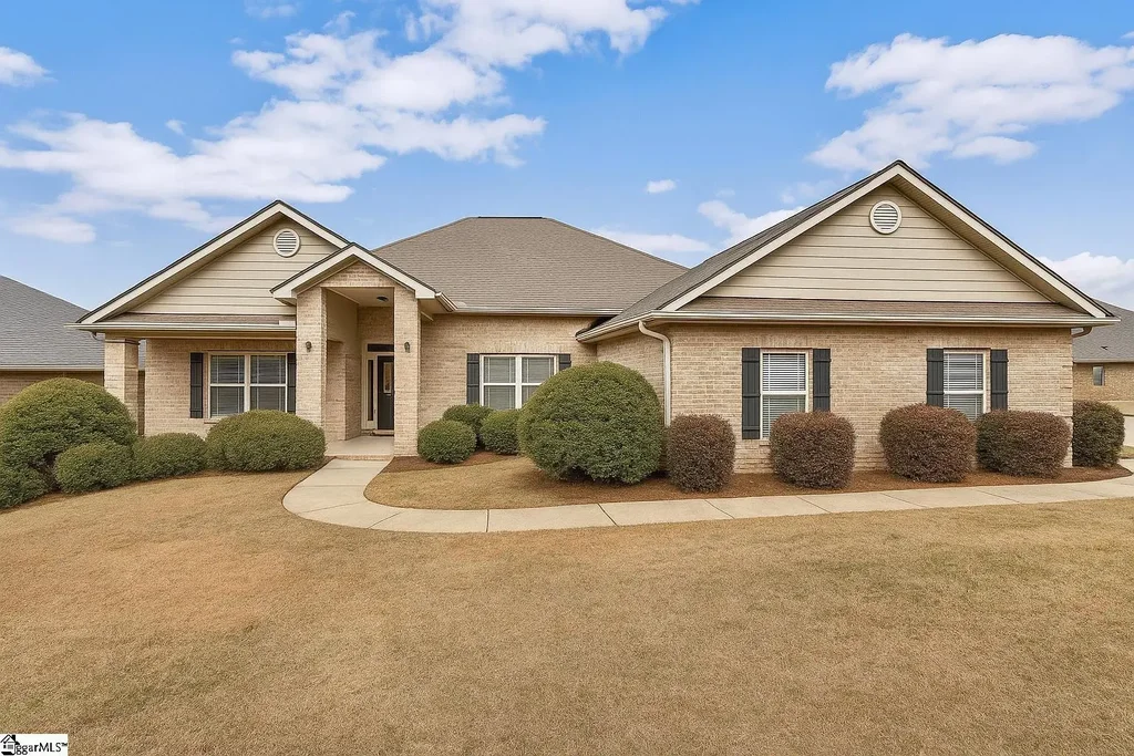 200 Ducktrap Court, Simpsonville
