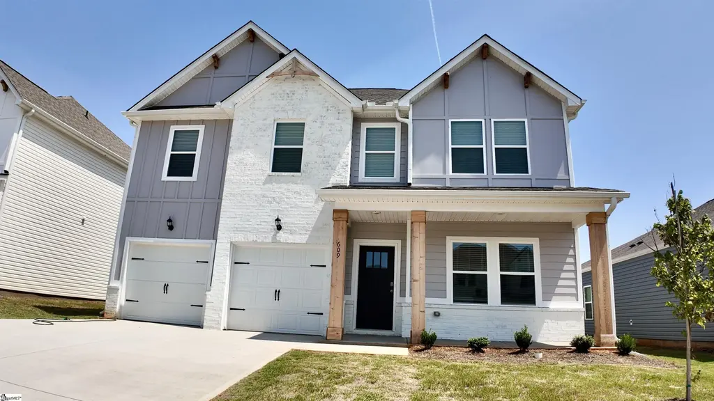 609 Silver Fir Street, Piedmont