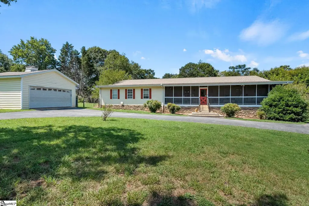 211 Morningwood Lane, Piedmont