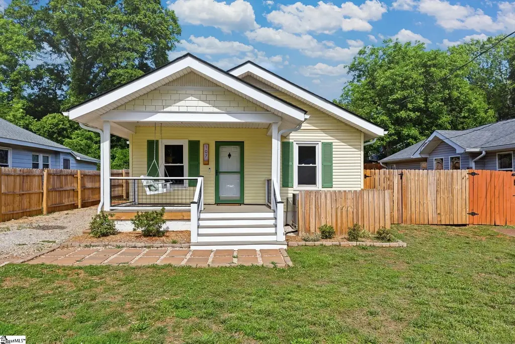 107 Chandler Street, Greenville