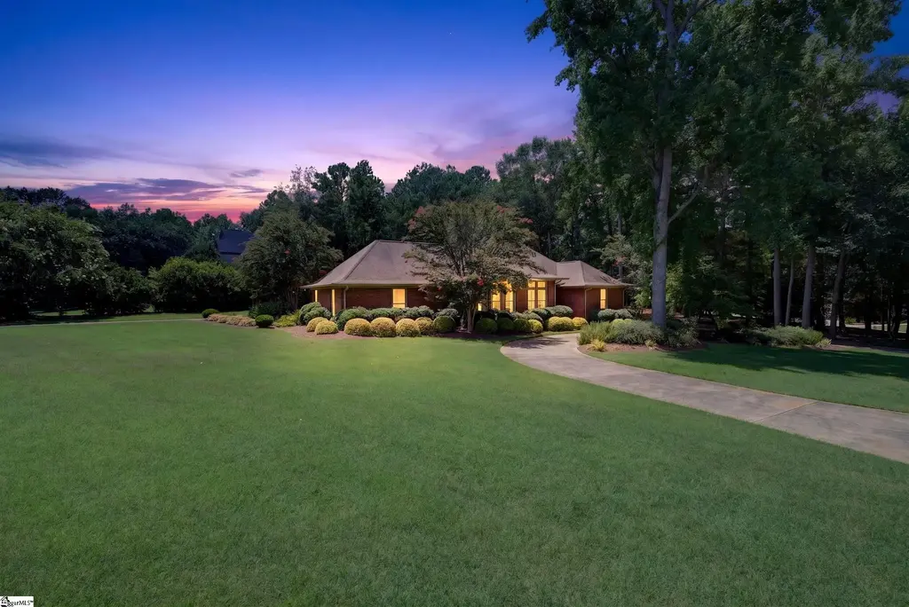 216 Muirfield Drive, Spartanburg
