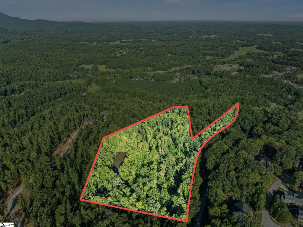 625 Chinquapin Road, Travelers Rest
