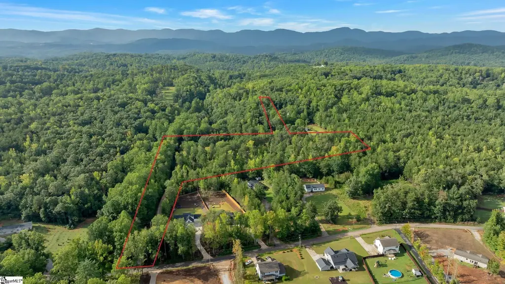 300 Goodwin Road, Travelers Rest