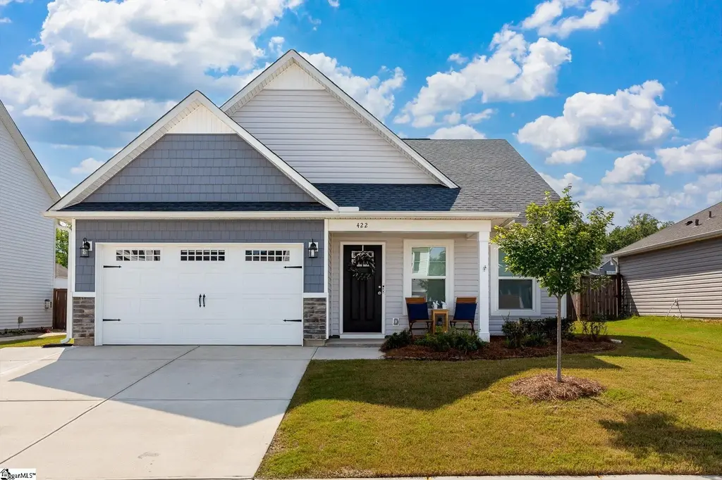 422 Icebow Road, Fountain Inn