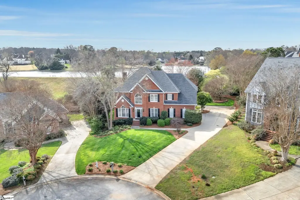 301 Rosebud Lane, Greer