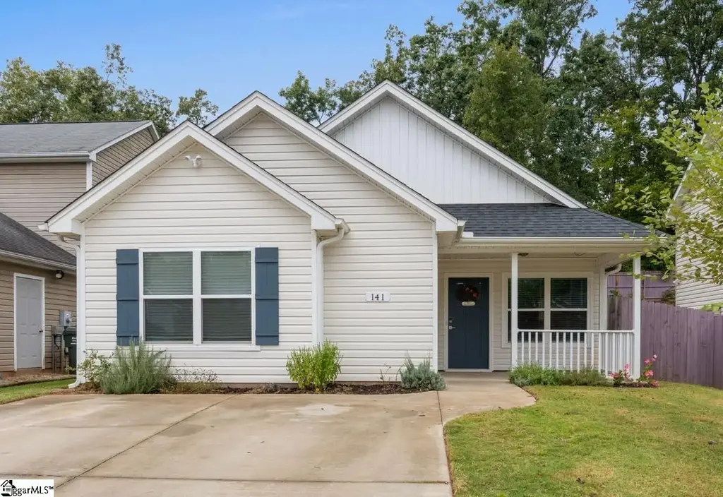 141 Cosmos Lane, Greer