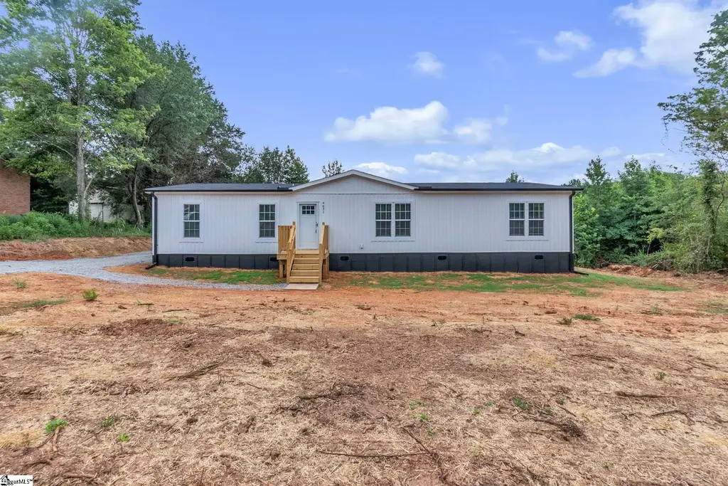 4631 Moorefield Memorial Highway, Pickens