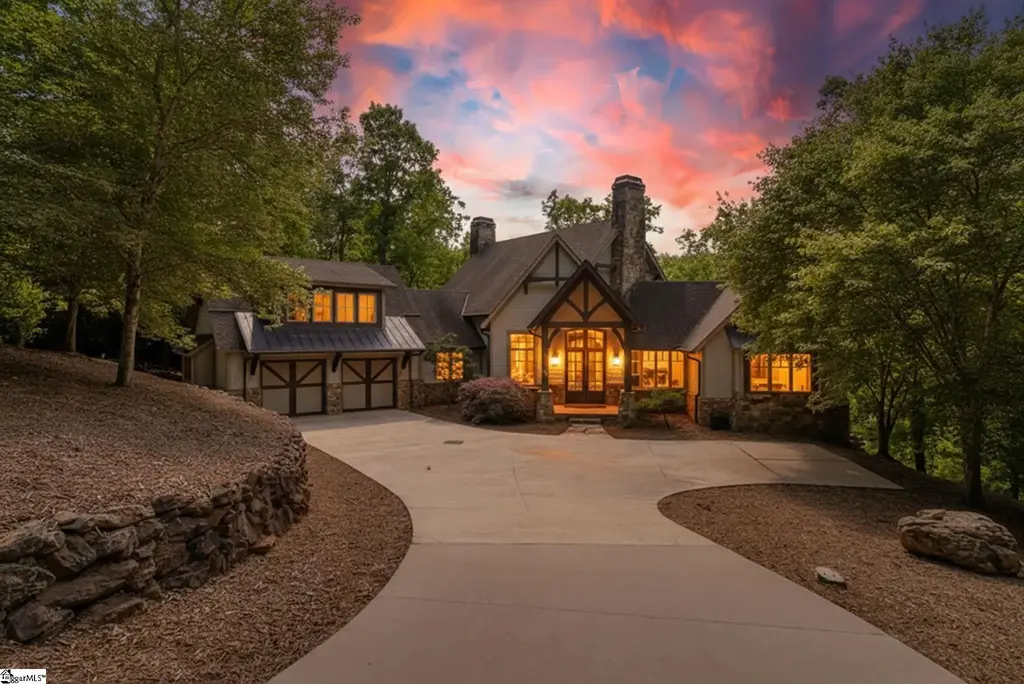 734 Placid Cove, Salem