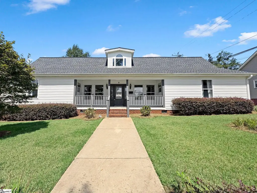 9 C Street, Inman
