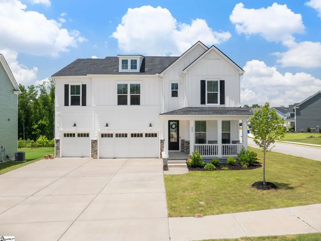 200 Coppa Court, Fountain Inn