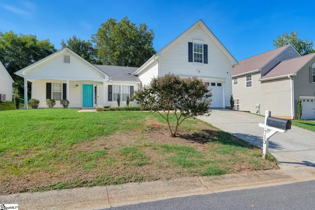 713 Bent Hollow Court, Moore
