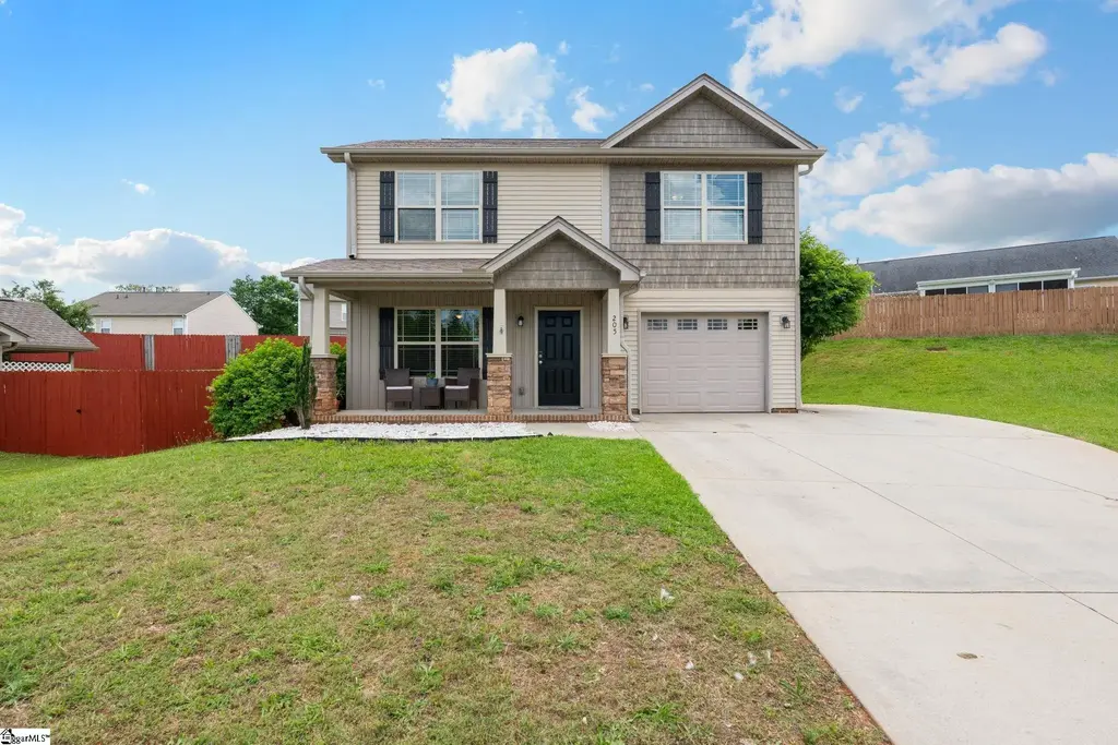 205 Mariner Court, Greer