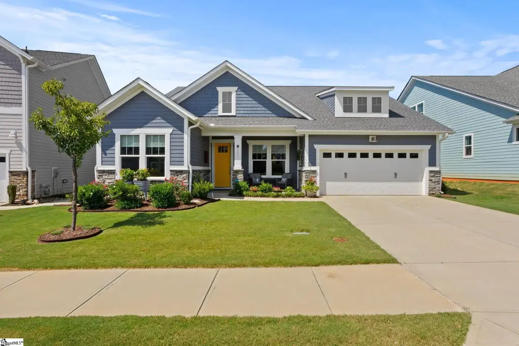 202 Durness Drive, Simpsonville