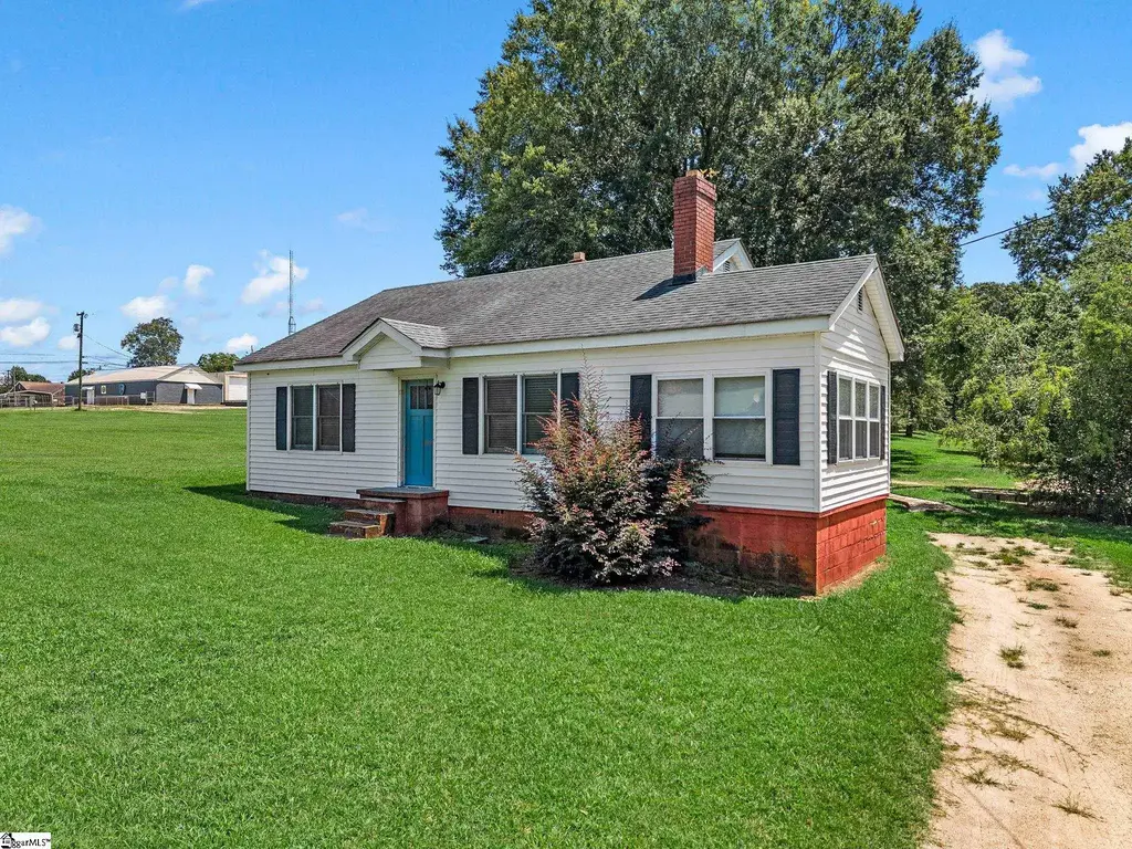 215 Haile Street, Jonesville