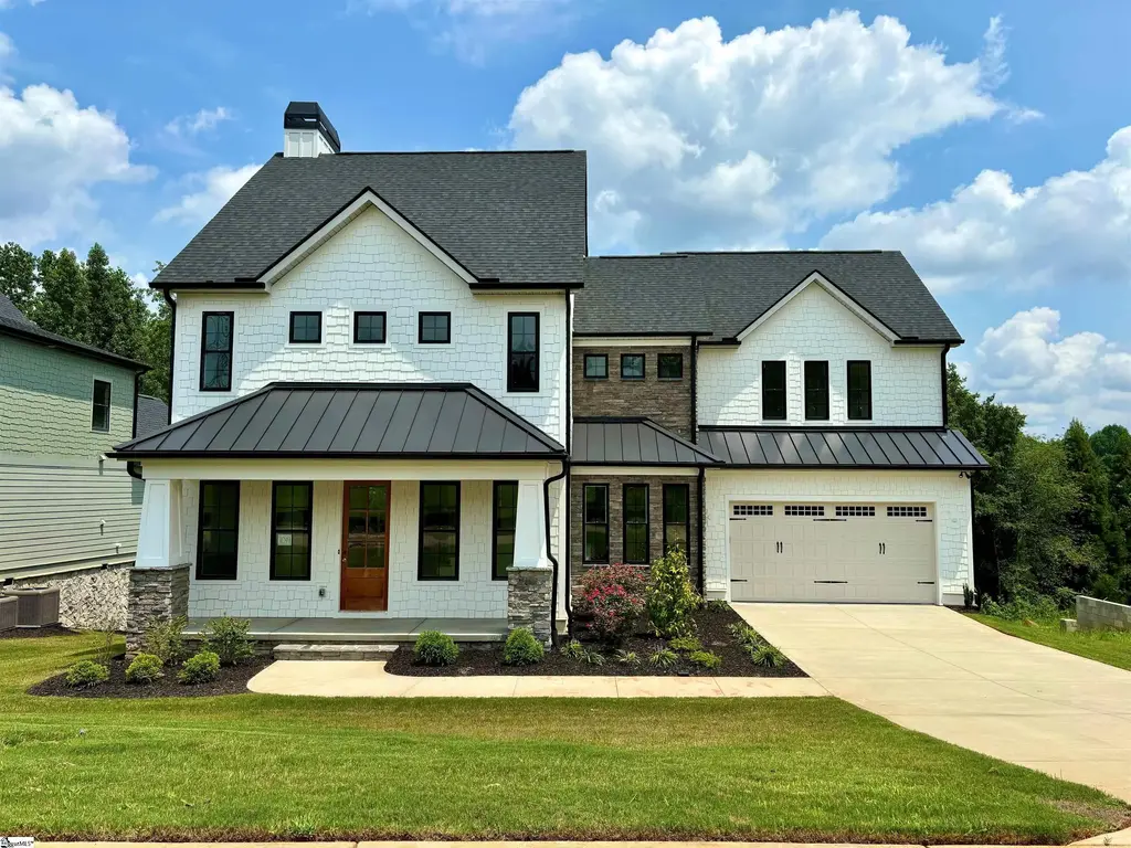 1019 Tudor Cottage Trail, Boiling Springs