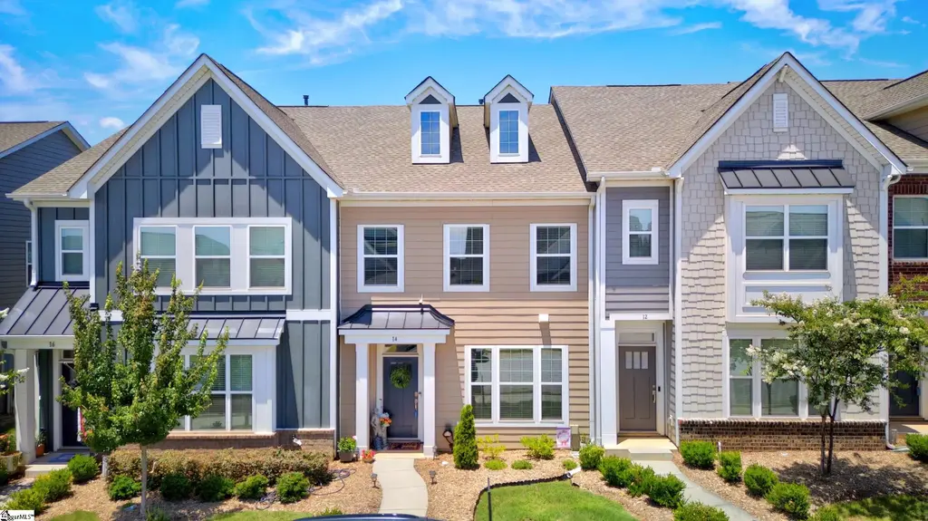 14 Leander Drive, Greer