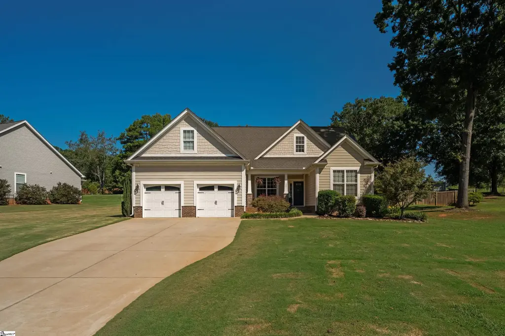 105 Childers Circle, Piedmont