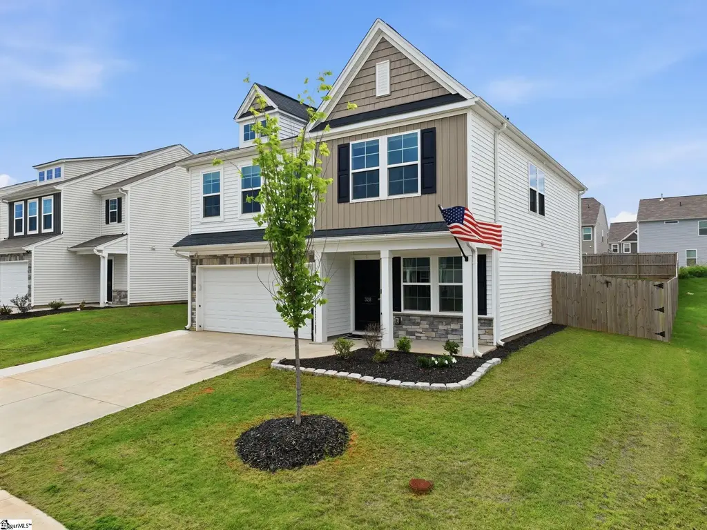 328 Whittier Street, Greenville