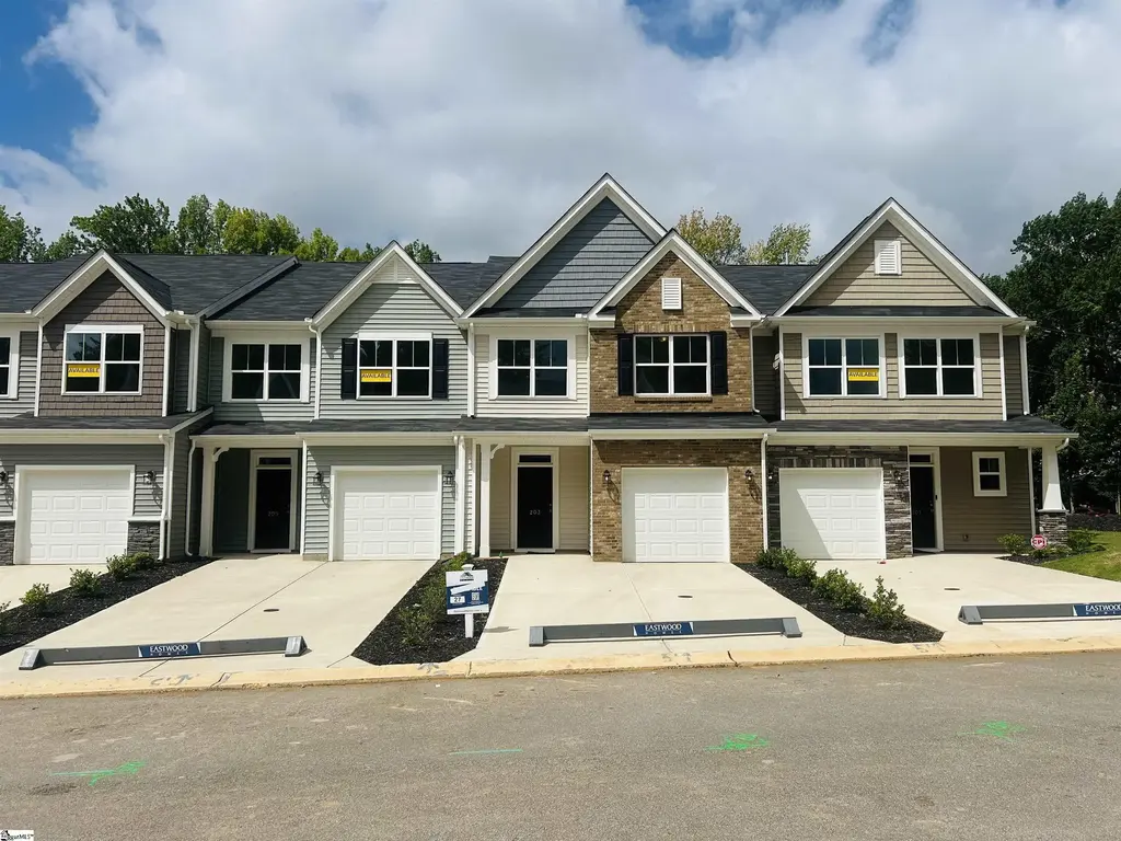 203 Spartina Court, Spartanburg