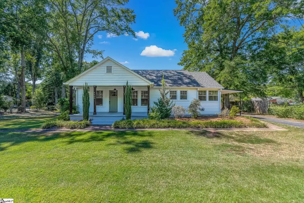 4405 Old Buncombe Road, Greenville