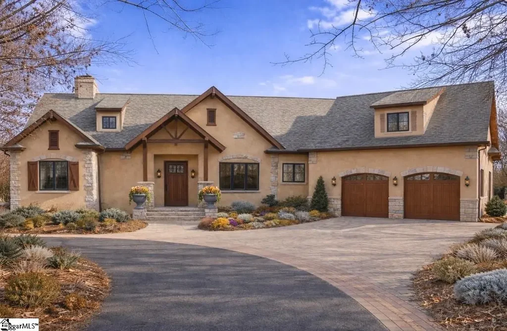 134 Ridgerunner Way, Travelers Rest