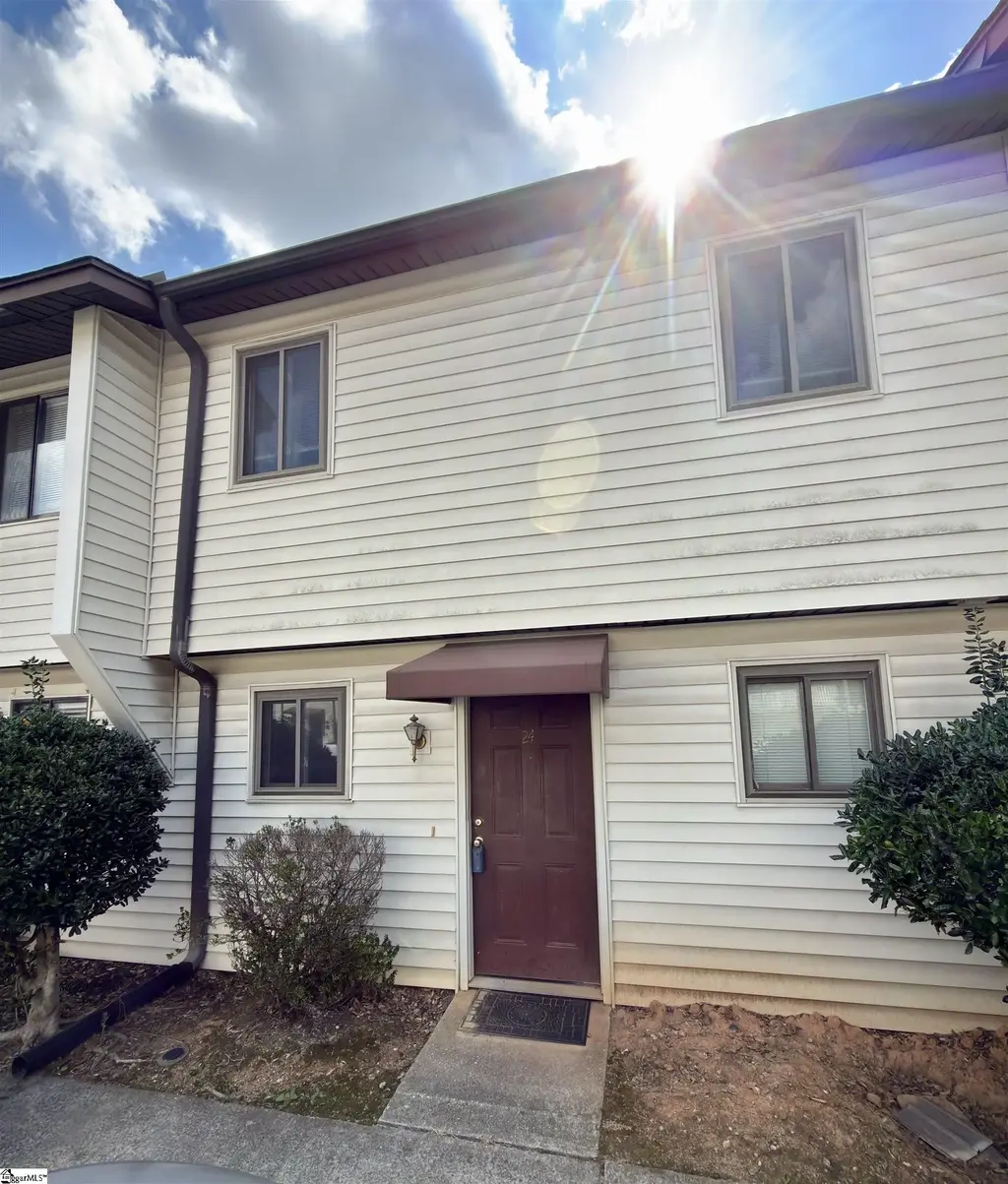 100 Buttercup Way Unit 24, Taylors