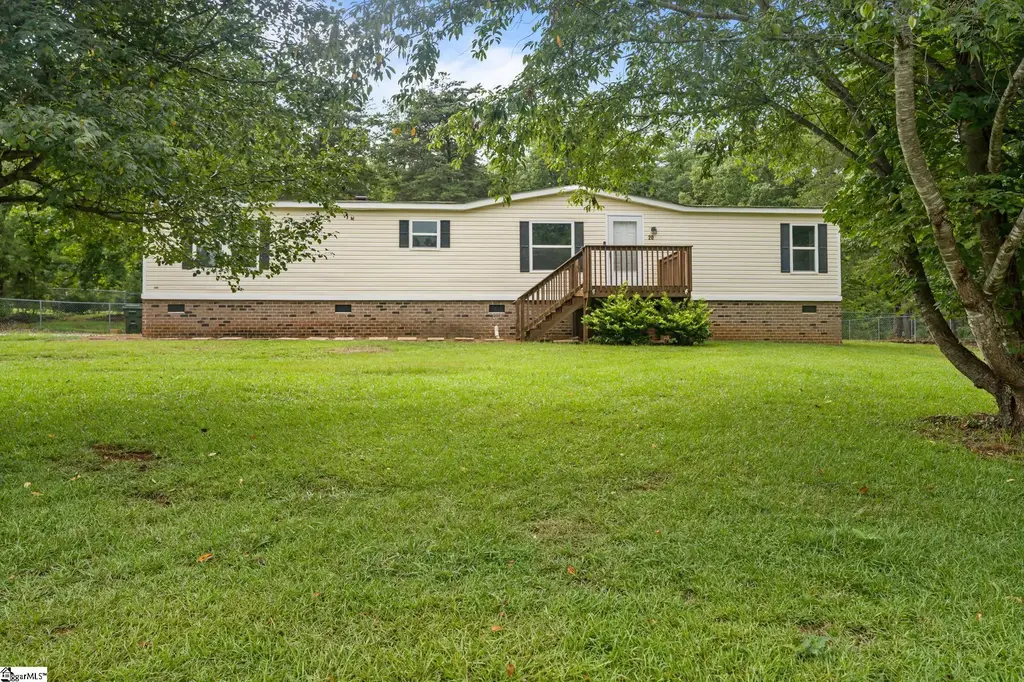 20 Bramlett Road, Taylors