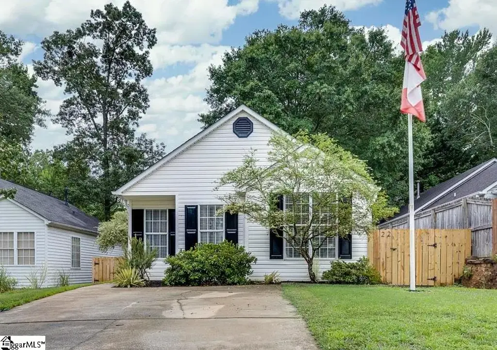 22 Lantern Lane, Greer