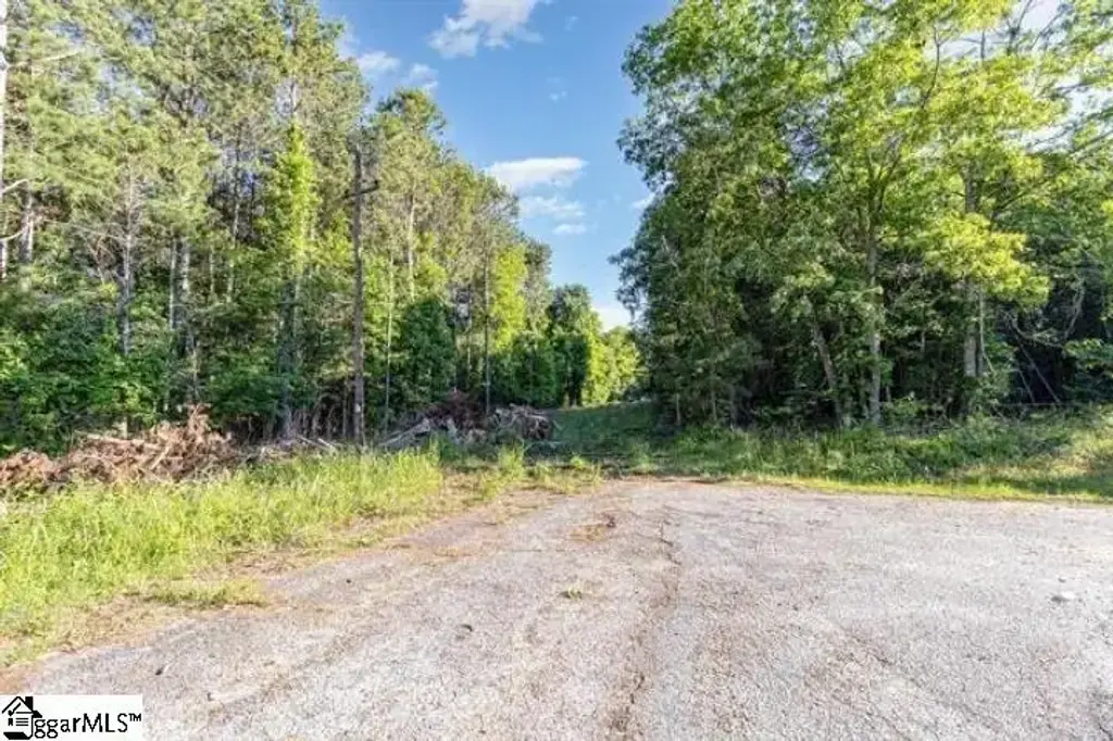 228 Hickory Ridge Road, Townville