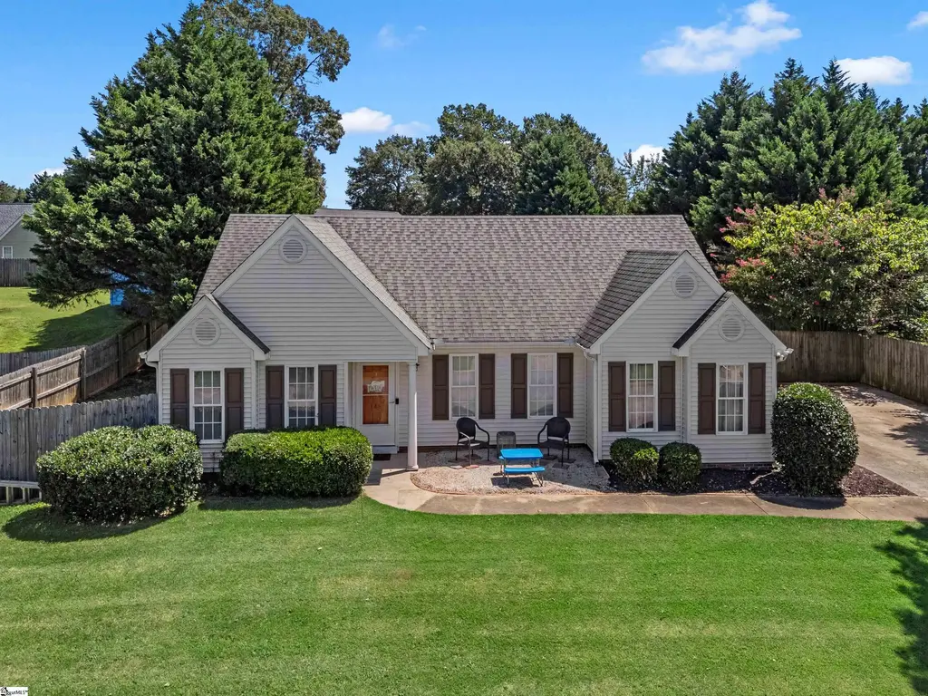 145 Bufflehead Circle, Liberty