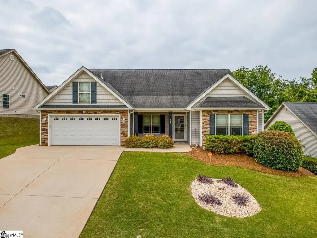 145 Turnstone Lane, Spartanburg