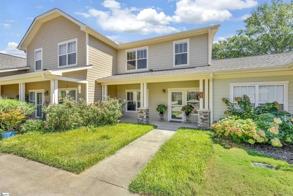 102 Rusty Brook Road, Taylors