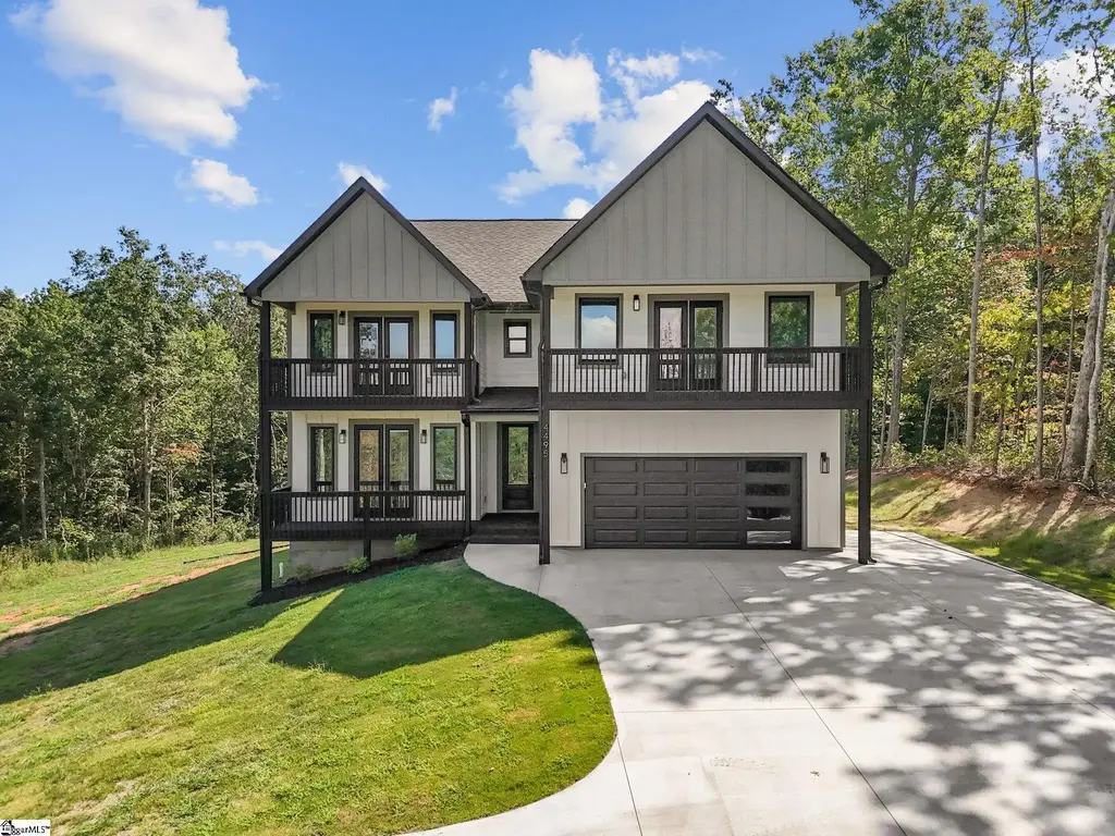 4495 Hawkins Road, Greer