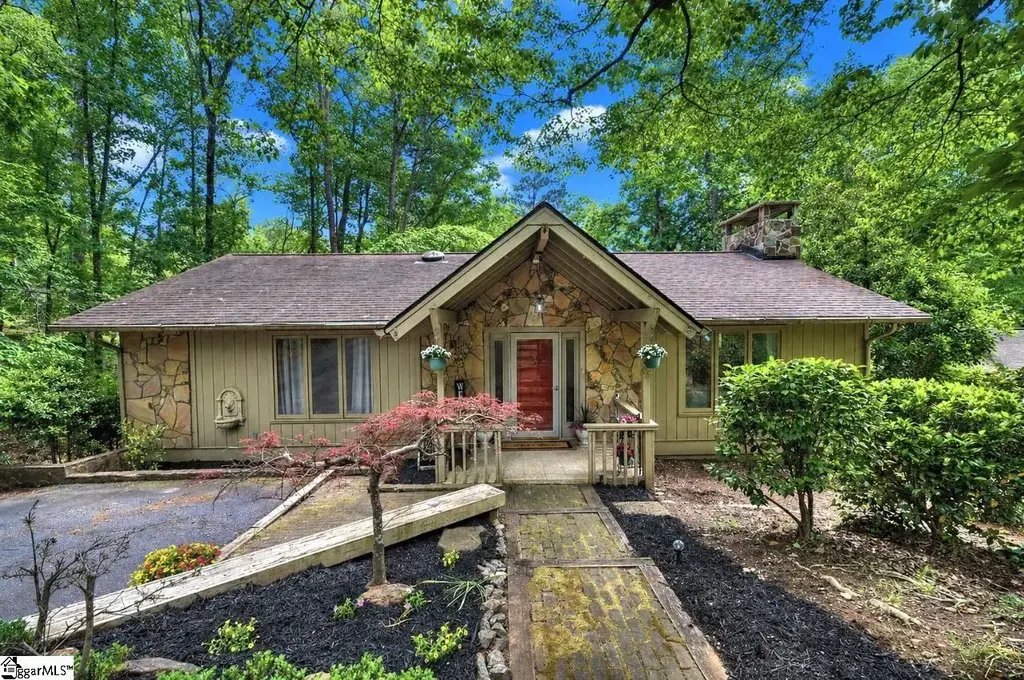 3 Rudder Court, Salem