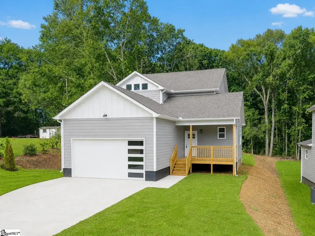 113 Hillcrest Circle, Anderson