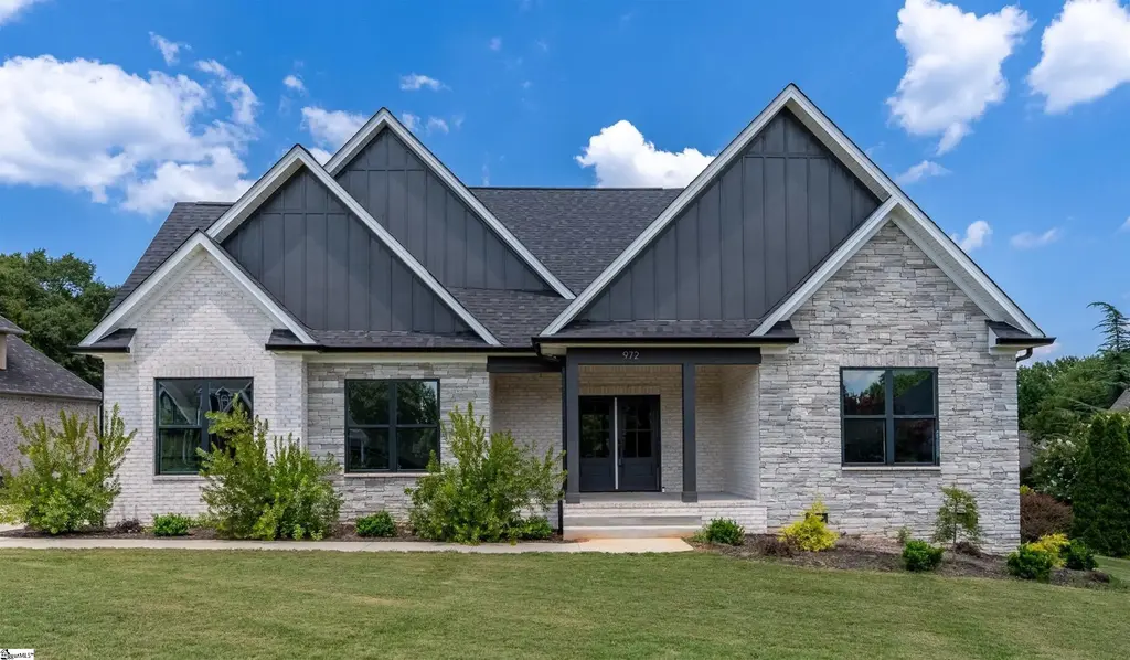 972 Nantahala Drive, Chesnee